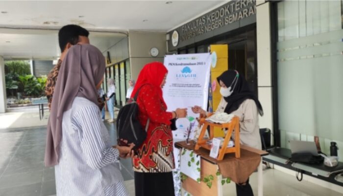 Inovasi Mahasiswa Unnes Ciptakan “Linggih” Alas Duduk Toilet Larut Air : Praktis, Higienis & Ramah Lingkungan