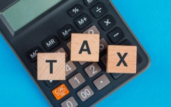 Ilustrasi tax freepik