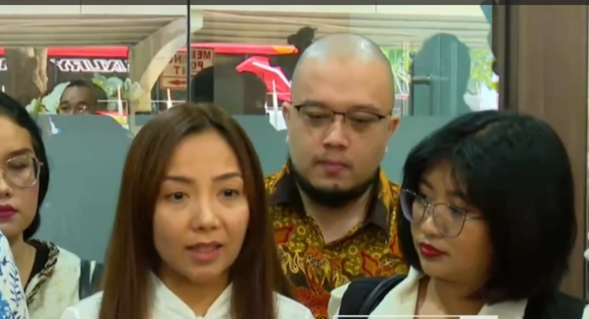 Hotman Paris Pertanyakan Chat WhatsApp dalam Kasus Asusila Ketua KPU