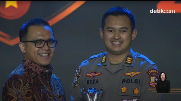 Apresiasi Hoegeng Awards, MenPAN-RB : Buat Sosok Hoegeng Terus Menyala