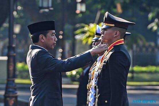 Lantik Perwira Remaja TNI-Polri, Presiden Jokowi : Jadilah Pembelajar yang Cepat dan Terampil