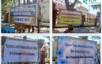 PN Surabaya Terus Dibanjiri Karangan Bunga, Sindir Vonis Bebas Ronald Tannur