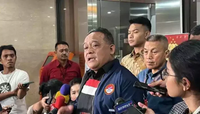 Benny Rhamdani Menggantung Kasus Pengendali Judi Online