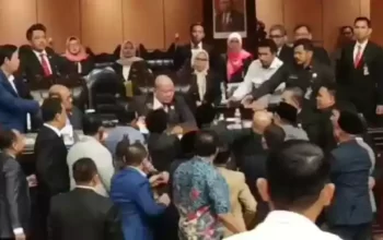 Rapat Paripurna DPD RI Memanas, Senator Saling Interupsi Hingga Berebut Mikrofon