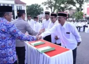 Guru Besar Unja Eks NII Ikrar Setia kepada NKRI Bersama 255 Orang Lainnya