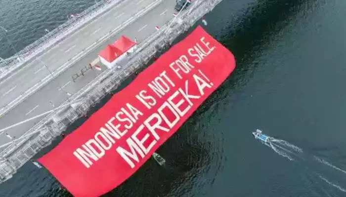 Polda Kaltim Bantah Intimidasi Aktivis yang Bentangkan Spanduk di Jembatan Pulau Balang