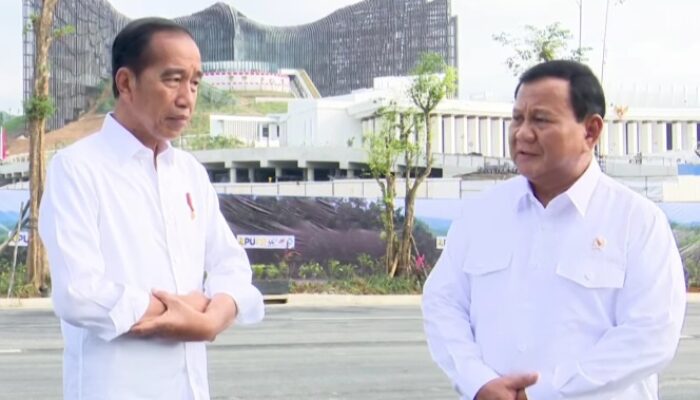 Ada Upaya Ciptakan Ketegangan Politik Jokowi-Prabowo Lewat Akun Fufufafa