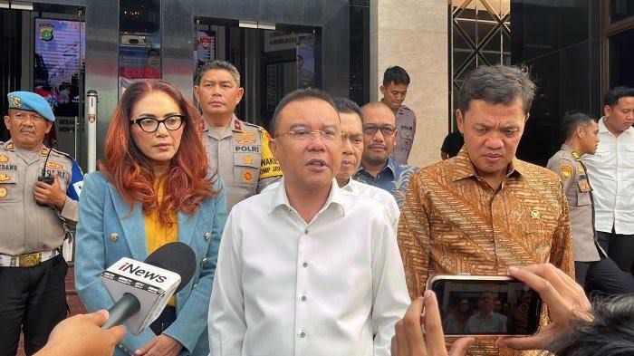 Pimpinan DPR Datangi Polda Metro Jaya, Minta Polisi Bebaskan Pendemo yang Ditangkap