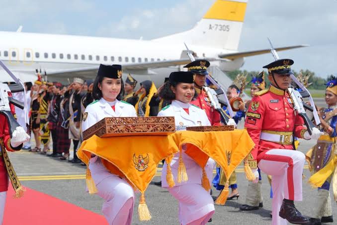 Ciptakan Sejarah, Kirab Bendera Pusaka dari Monas ke IKN Berjalan Sukses