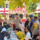 Temui Warga Pulau Pramuka, Wakapolda Metro Bagikan Bendera Hingga Tanam Pohon untuk Penghijauan