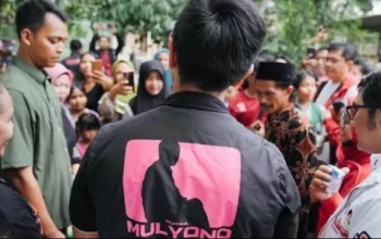 Heboh Kaesang Pake Rompi ‘Putra Mulyono’ Saat Blusukan di Banten
