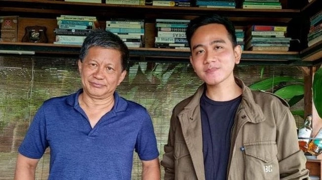 Sebut Akun Fufufafa Bukan Milik Gibran, Rocky Gerung : Dia Aja Nggak Bisa..