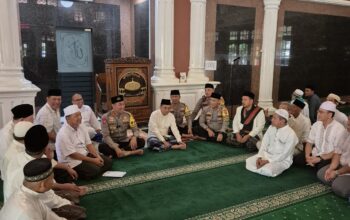 Subuh Keliling & Jumat Curhat Polda Banten Sangat Luar Biasa, Pemuda Moeslim: Jaga Ukhuwah Islamiyah & Kebersamaan