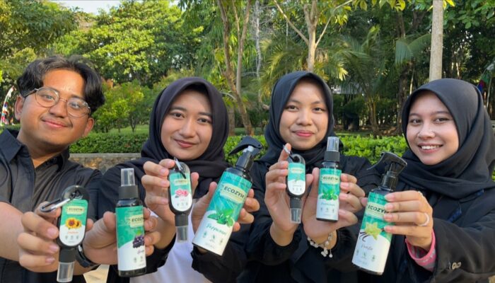 Ecozym, Inovasi Sabun Spray Tanpa Bilas untuk Mahasiswa Sibuk dan Aktif