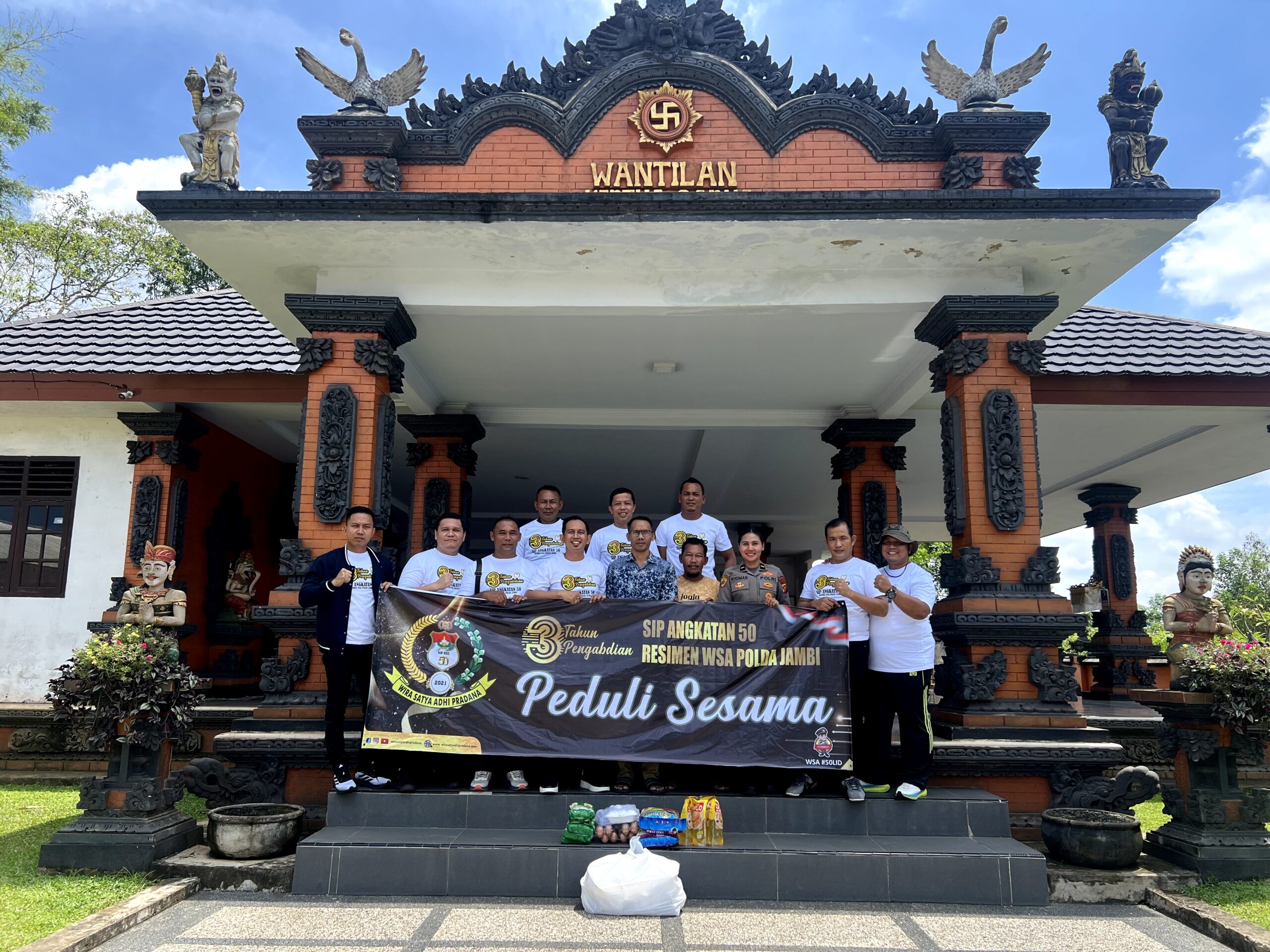 Peringati 3 Tahun Pengabdian, Resimen WSA Gelar Baksos Peduli Sesama di Jambi