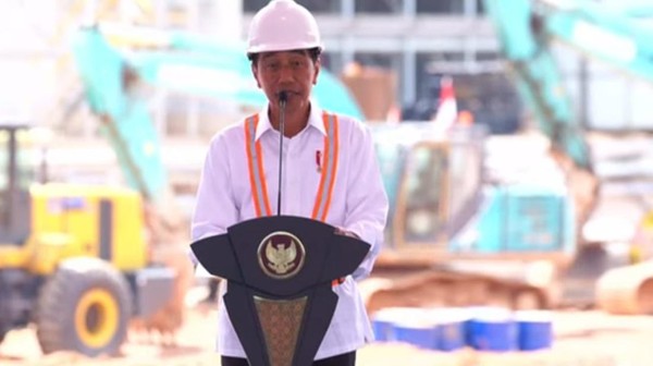 Resmikan Injeksi Bauksit Perdana SGAR, Presiden Jokowi: Jejak Dimulainya Industrialisasi di Indonesia