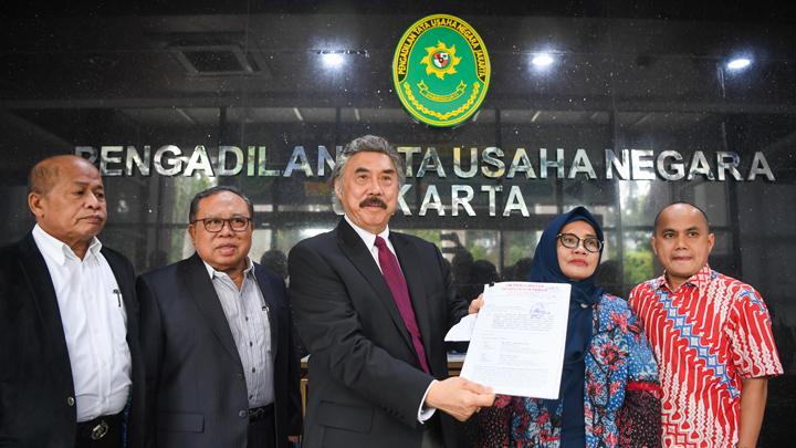 Gugatan PDIP di PTUN Sia-Sia dan Buang-Buang Energi
