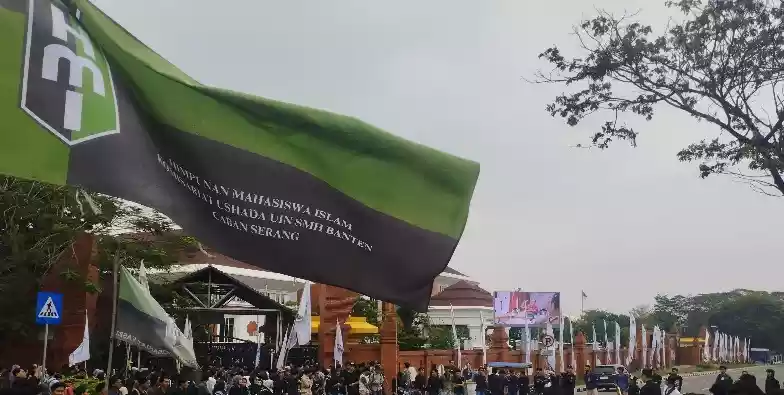 Peringati HUT Banten, HMI Serang Serukan Tolak Politik Dinasti
