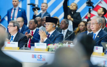 Pro & Kontra Indonesia Gabung Brics