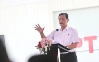 Menko Marves Masih Hitung Matang Kuota Ekspor Pasir Laut