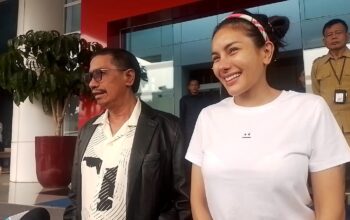 Nikita Mirzani dan Fahmi Bachmid