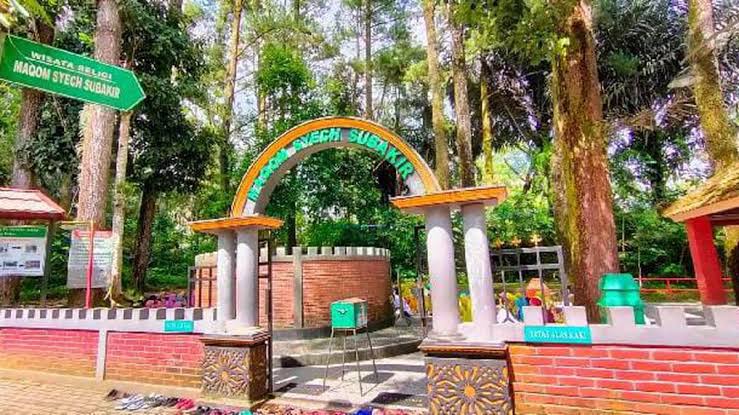 Prabowo Gelar Pembekalan Menteri di Magelang, Kebun Raya Gunung Tidar Tutup Sementara