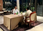 Pertemuan Jokowi dan Prabowo Bahas Kabinet?