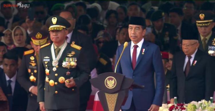 Jokowi : HUT TNI Tahun Ini Paling Merakyat
