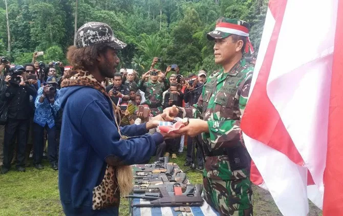 Puluhan TPN OPM Kembali ke NKRI dalam Semangat Perdamaian