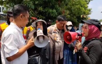 Demo ARM di Colomadu Panen Kritikan Netizen : Bohirnya Siapa Ini?!