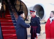 Presiden Prabowo Tiba di Inggris, Agendakan Bertemu Raja Charles dan PM Keir Starmer