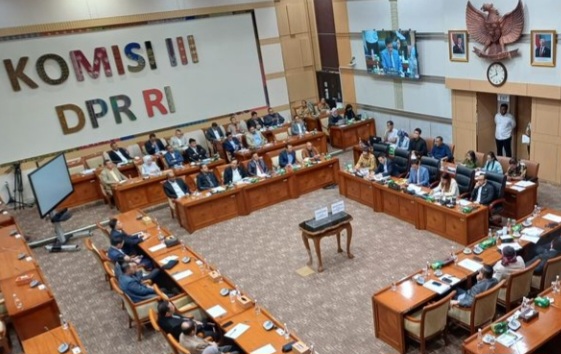 Rapat Komisi III dok.DPR RI