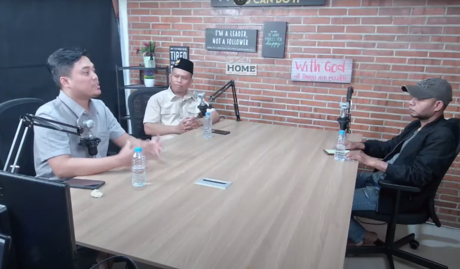 Saatnya Banten Bergerak Maju untuk Demokrasi, Jangan Biarkan Airin Buka Lagi Kerang Dinasti Politik