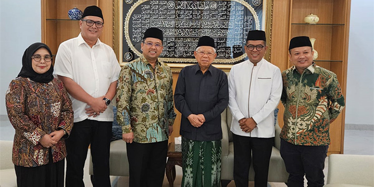 K.H. Ma’ruf Amin Minta Ulama Banten Dukung Andra Soni