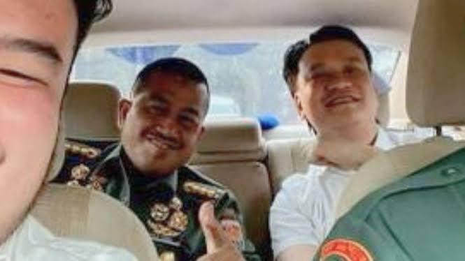 Foto Ivan Sugianto Bersama Kolonel TNI Picu Beragam Spekulasi