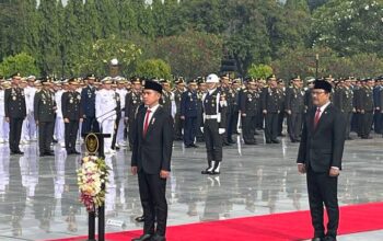 Upacara Hari Pahlawan & Pro Kontra Usulan Pemberian Gelar Pahlawan kepada Soeharto