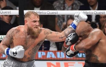 Mike Tyson Kalah Mengenaskan dari Jake Paul, Fans Tinju Bersedih
