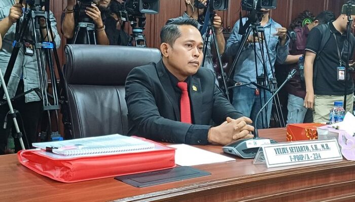 Tuding Polisi Tak Netral, Yulius Setiarto Disanksi MKD