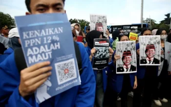 Demo Tolak PPN 12 Persen: Rakyat Tercekik, Prabowo Pembohong