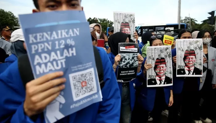 Demo Tolak PPN 12 Persen: Rakyat Tercekik, Prabowo Pembohong