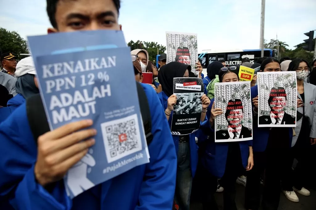 Demo Tolak PPN 12 Persen: Rakyat Tercekik, Prabowo Pembohong