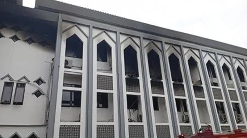 Gedung UIN Jakarta yang Kebakaran