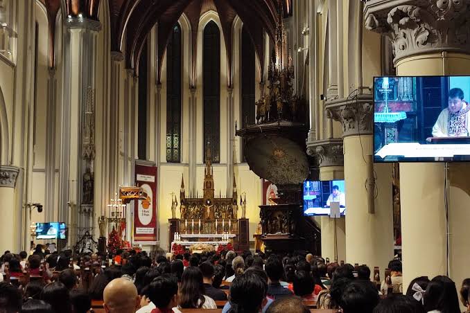 Misa Natal 2024 Berjalan Lancar, Gereja Katedral Jakarta Apresiasi TNI-Polri
