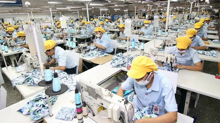 Pil Pahit Industri Tekstil Ditengah Kenaikan Pajak 12 Persen