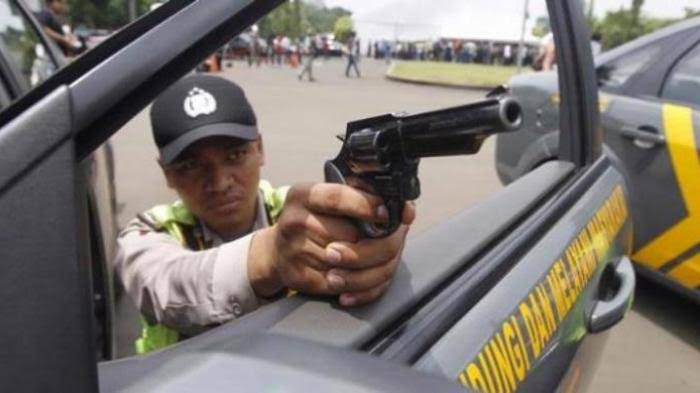Maling Motor Bawa Senjata Api, Tapi Polisi Mau Dilucuti Senjatanya