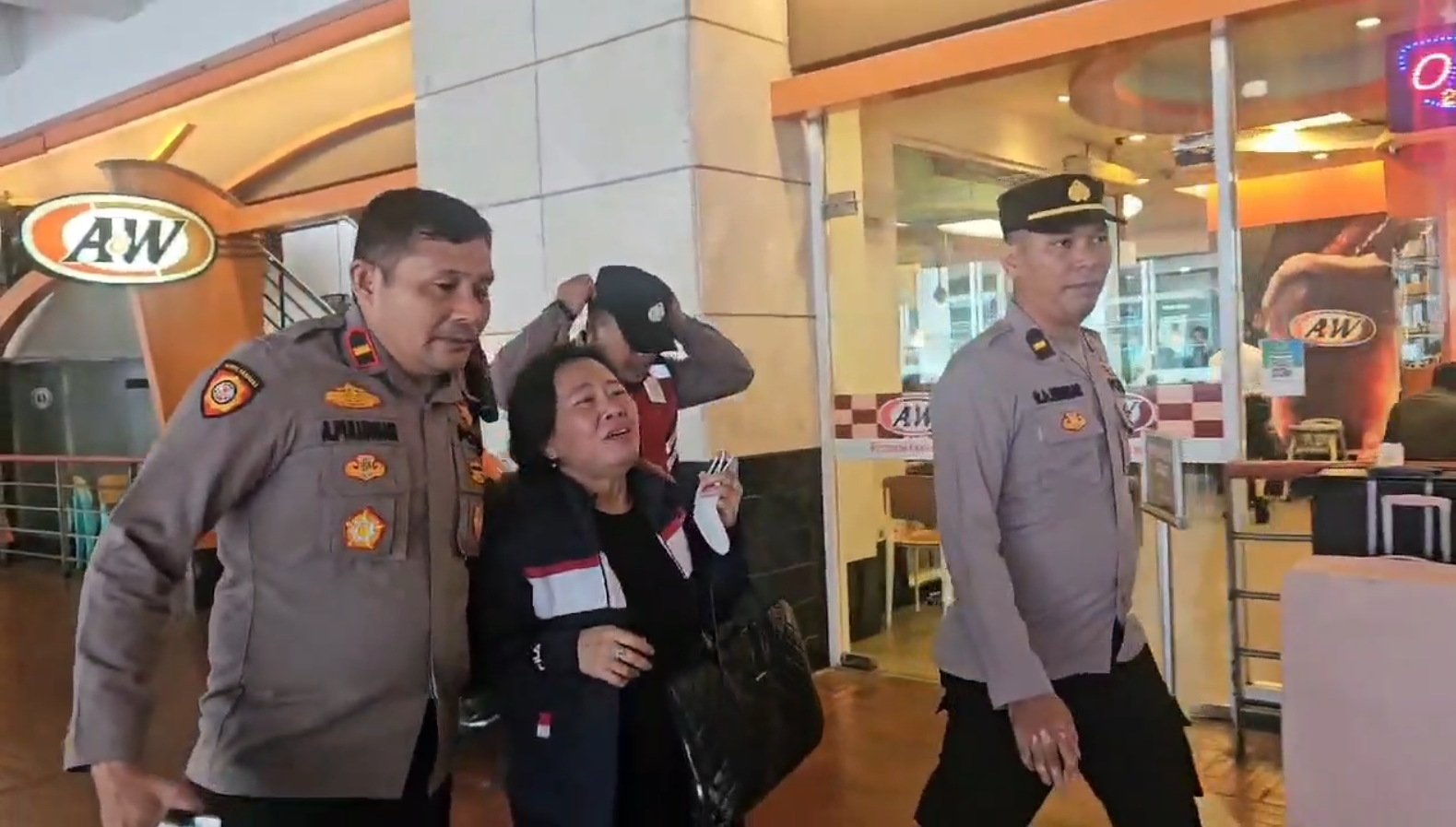 Hati-hati Tergiur Tiket Murah di Sosmed, Ternyata Tiket Pesawat Palsu