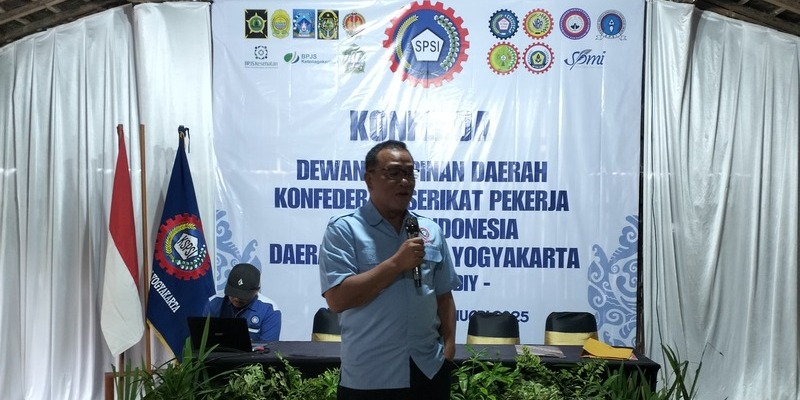Jumhur Hidayat: Pemerintah Sekarang Pro Buruh
