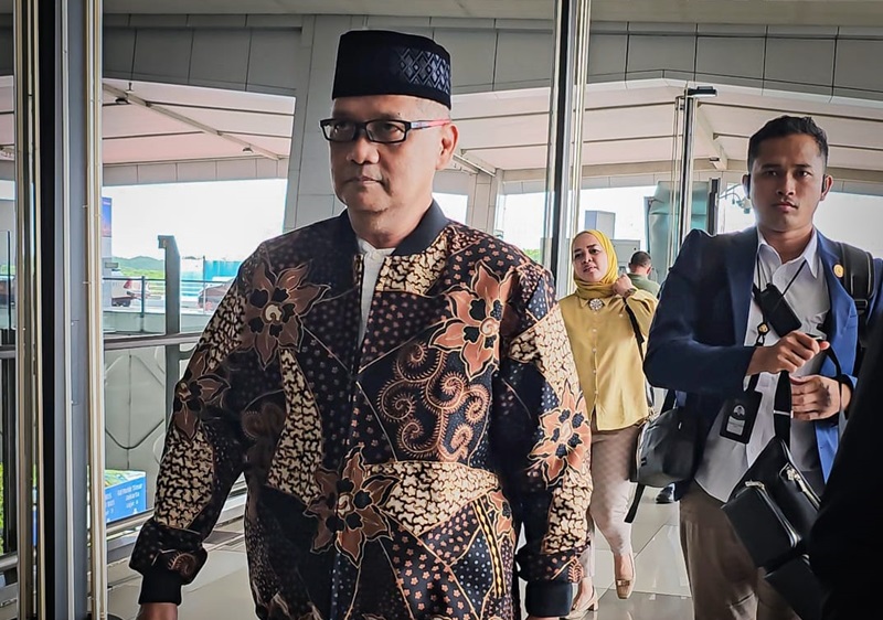 Gus Irfan di Bandara Soetta