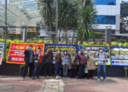 Demo Dosen Kian Meluas