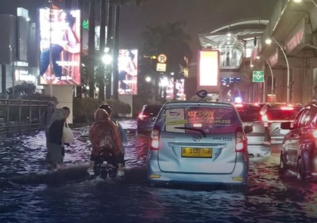 Banjir Masih Rendam Wilayah Jakarta
